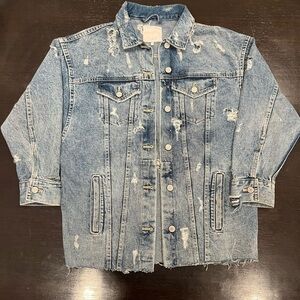 Zara Trafaluc Denimwear distressed Jean Jacket Small RN 77302